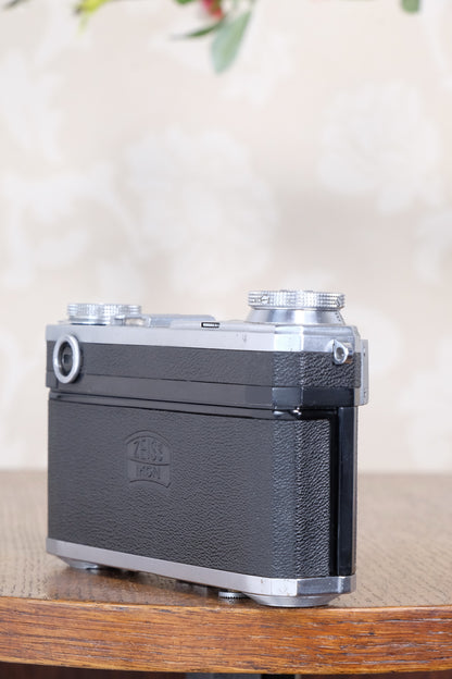 Superb! 1939 Zeiss Ikon Contax II Rangefinder Camera & Zeiss Sonnar lens, CLA'd, Freshly Serviced!
