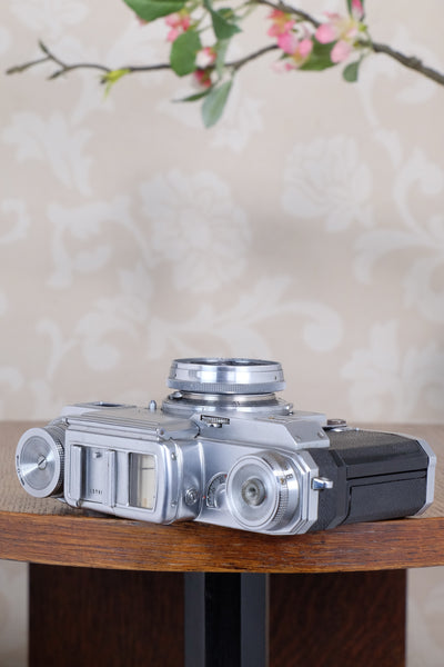 Near Mint! 1939 Zeiss Ikon Contax with Sonnar lens. , CLA'd, Freshly Serviced!