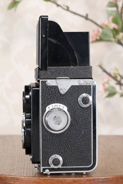 SUPERB! 1937 Rolleiflex, Very first Automat model with rare low serial number! Freshly Serviced, CLA’d - Frank & Heidecke- Petrakla Classic Cameras