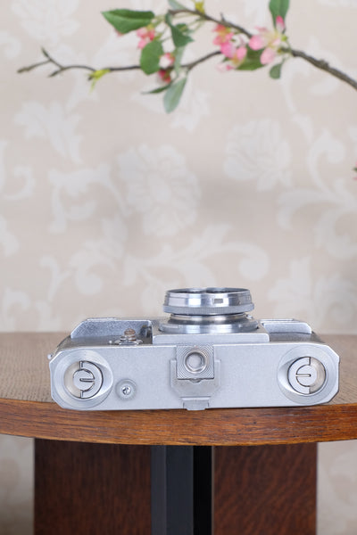 Near Mint! 1939 Zeiss Ikon Contax with Sonnar lens. , CLA'd, Freshly Serviced!