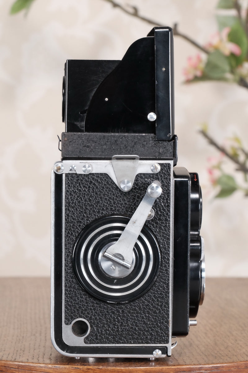 SUPERB! 1937 Rolleiflex, Very first Automat model with rare low serial number! Freshly Serviced, CLA’d - Frank & Heidecke- Petrakla Classic Cameras