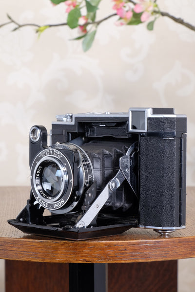 Near Mint 1938 Zeiss Ikon Super Ikonta 6x6, Tessar lens. CLA'd, Freshly Serviced!