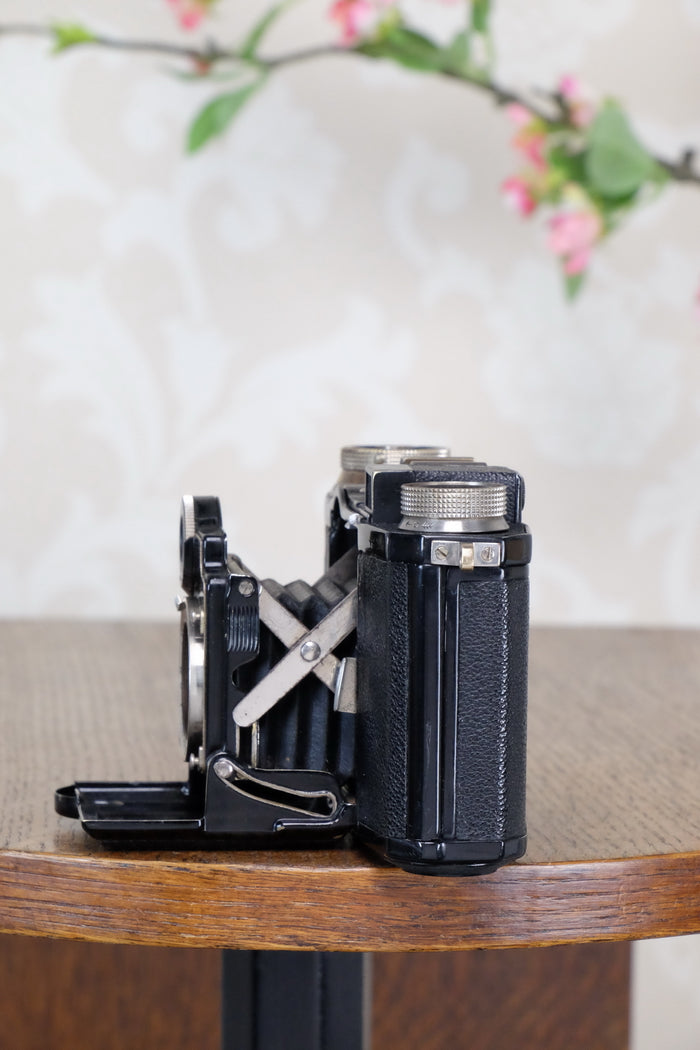 1935 Zeiss-Ikon Super Nettel (236/24), CLA'd, Freshly Serviced! - Zeiss-Ikon- Petrakla Classic Cameras