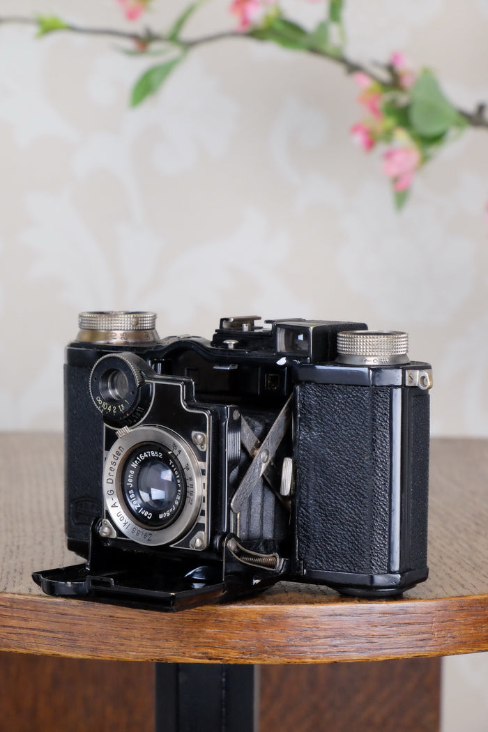 1935 Zeiss-Ikon Super Nettel (236/24), CLA'd, Freshly Serviced! - Zeiss-Ikon- Petrakla Classic Cameras