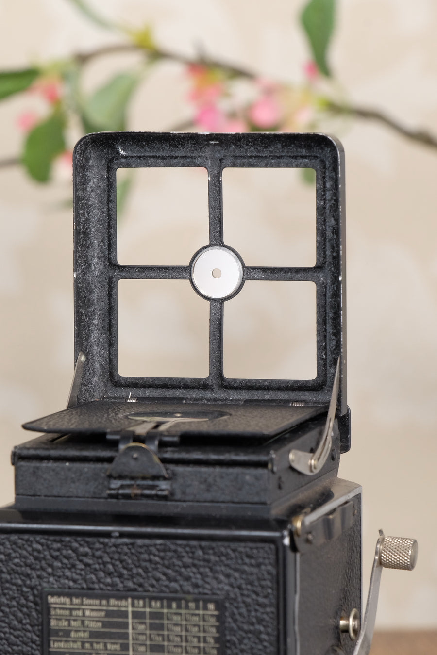 Superb! 1933 Old Standard Rolleiflex with original leather case, Freshly Serviced, CLA’d