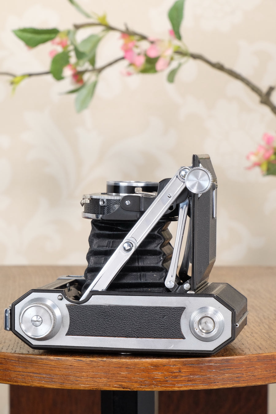 1939 WELTA WELTUR, Medium format, Coupled Rangefinder Camera, with Xenar and original mask CLA'd, Freshly serviced!