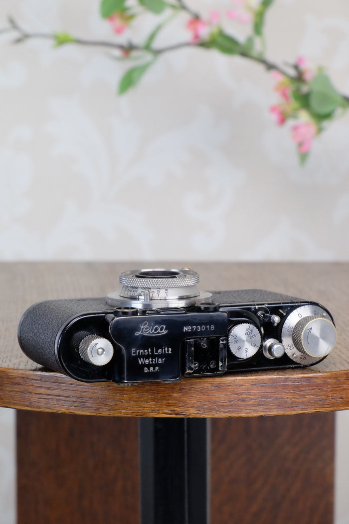 SUPERB! 1932 BLACK LEITZ LEICA II with Nickel Elmar lens. CLA'd, Freshly Serviced! - Leitz- Petrakla Classic Cameras