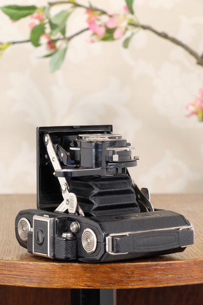 Superb 1934 ZEISS-IKON SUPER IKONTA A, 6x4.5, Tessar lens, CLA’d, Freshly Serviced!