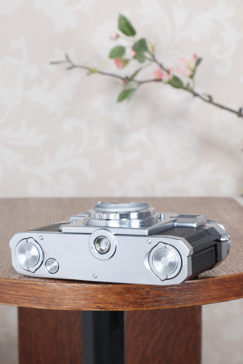 1953 Zeiss Ikon Contax IIIa, with lens and original leather case. CLA'd, Freshly Serviced! - Zeiss-Ikon- Petrakla Classic Cameras