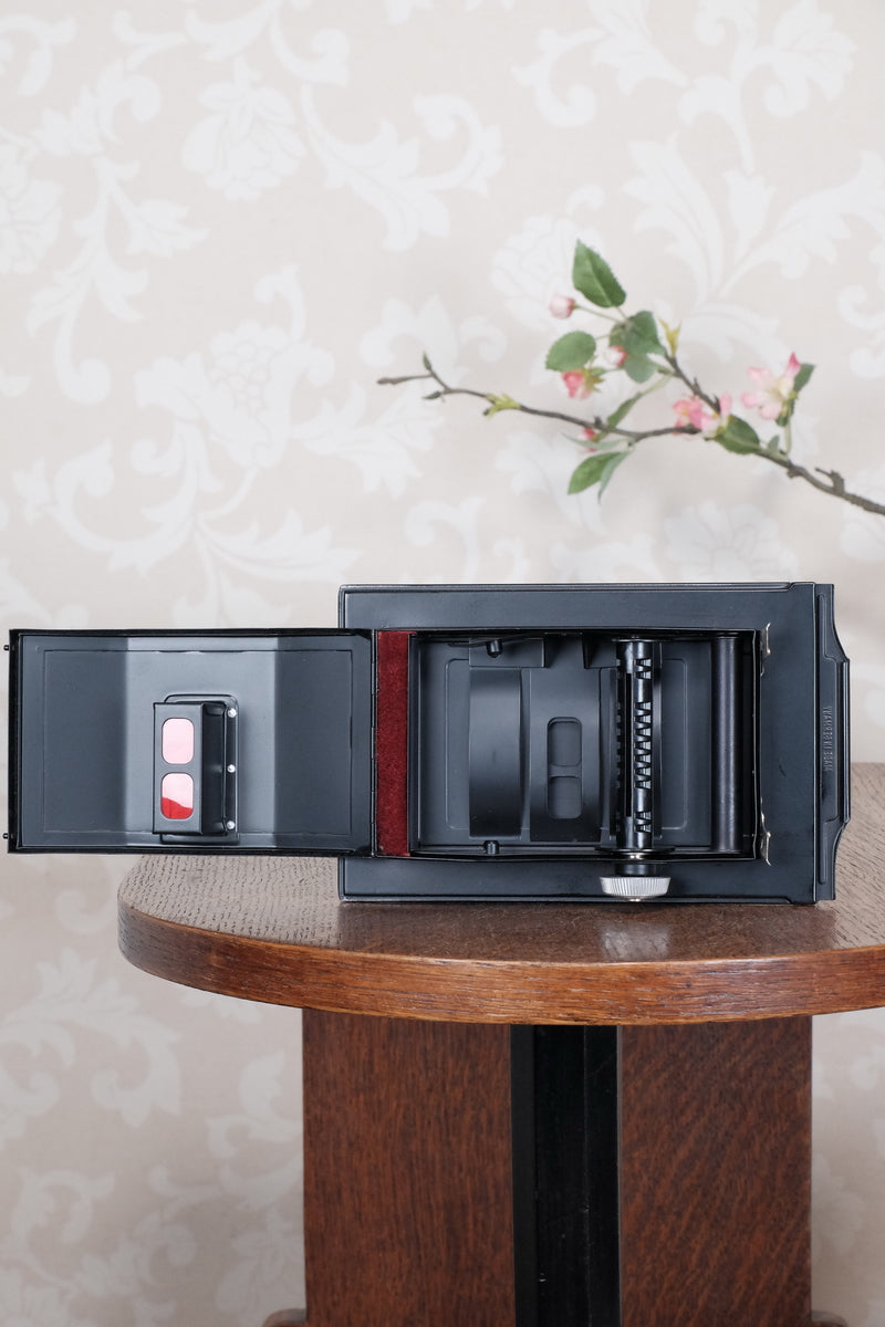New Old Stock, Rada 120 Roll-film Back for Voigtlander Bergheil Cameras - Rada- Petrakla Classic Cameras