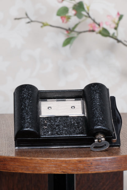 Rollex-Patent 120 Roll-film Back for the 6x9 Voigtlander Bergheil Camera - Rollex- Petrakla Classic Cameras