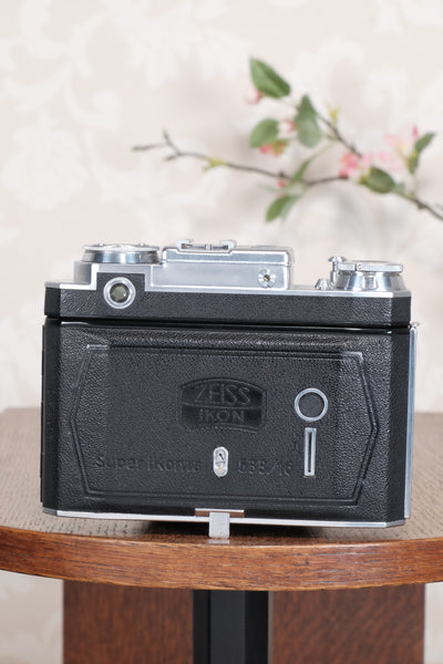 Superb! 1952 Zeiss-Ikon Super Ikonta B, Coated Tessar & Synchro-Compur.  CLA'd, Freshly Serviced! - Zeiss-Ikon- Petrakla Classic Cameras
