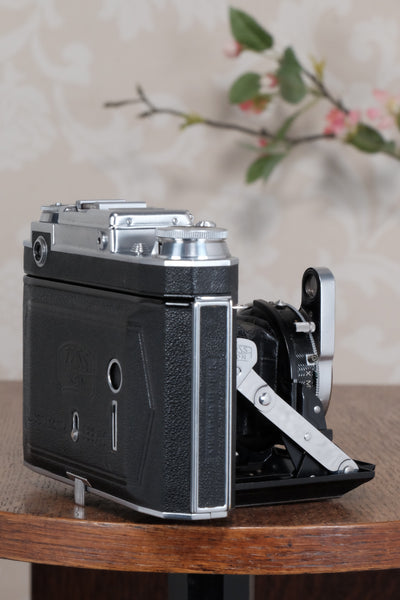 Superb! 1952 Zeiss-Ikon Super Ikonta B, Coated Tessar & Synchro-Compur.  CLA'd, Freshly Serviced! - Zeiss-Ikon- Petrakla Classic Cameras