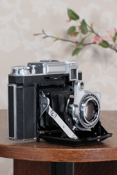 Superb! 1952 Zeiss-Ikon Super Ikonta B, Coated Tessar & Synchro-Compur.  CLA'd, Freshly Serviced! - Zeiss-Ikon- Petrakla Classic Cameras