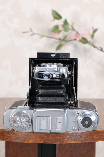 Superb! 1952 Zeiss-Ikon Super Ikonta B, Coated Tessar & Synchro-Compur.  CLA'd, Freshly Serviced! - Zeiss-Ikon- Petrakla Classic Cameras