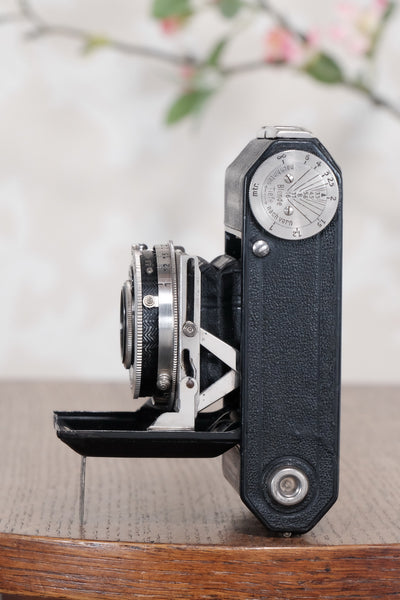 THE ORIGINAL FIRST VERSION, 1934 Black Kodak (Nagel) Retina, model 117, CLA'd, Freshly Serviced! - Kodak- Petrakla Classic Cameras