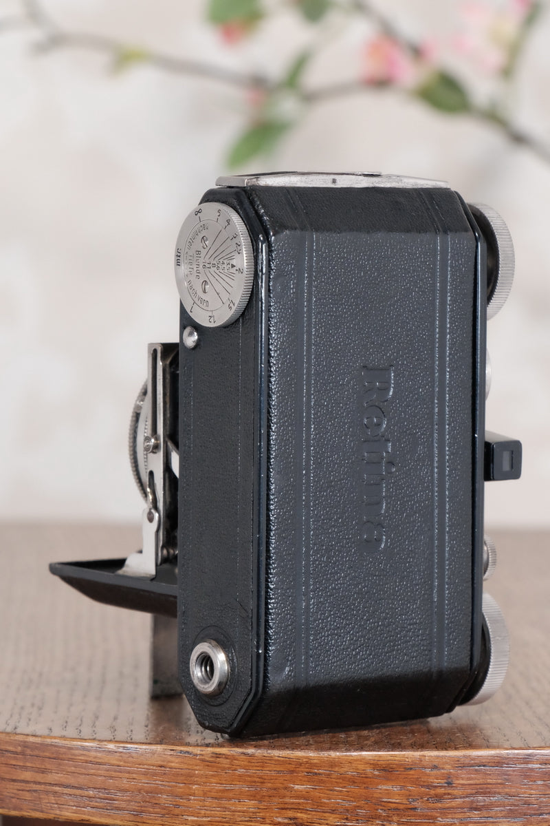 THE ORIGINAL FIRST VERSION, 1934 Black Kodak (Nagel) Retina, model 117, CLA'd, Freshly Serviced! - Kodak- Petrakla Classic Cameras