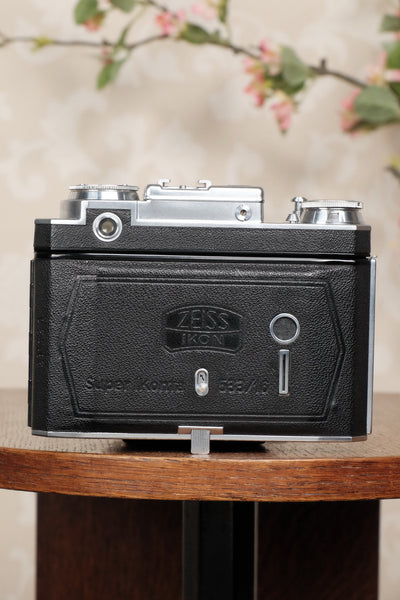 Superb! 1952 Zeiss-Ikon Super Ikonta B, Coated Tessar & Synchro-Compur.  CLA'd, Freshly Serviced! - Zeiss-Ikon- Petrakla Classic Cameras