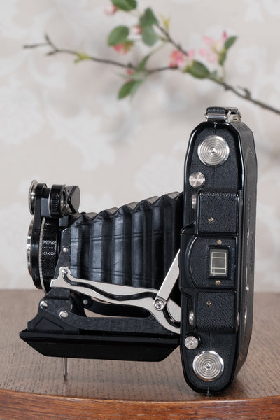 Superb! 1936 Zeiss Ikon 6x9 Super Ikonta, CLA'd, Freshly Serviced - Zeiss-Ikon- Petrakla Classic Cameras