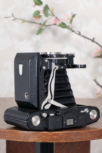 Superb! 1936 Zeiss Ikon 6x9 Super Ikonta, CLA'd, Freshly Serviced - Zeiss-Ikon- Petrakla Classic Cameras