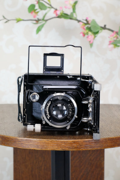 1933 Voigtlander Bergheil - The rare GREEN Luxus version, Heliar lens & 6x9 120 roll-film back. CLA’d. Freshly serviced! - Voigtlander- Petrakla Classic Cameras