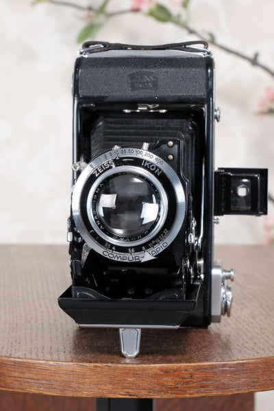 Near Mint! 1937 Zeiss-Ikon Ikonta 6x9, Freshly Serviced, CLA'd! - Zeiss-Ikon- Petrakla Classic Cameras
