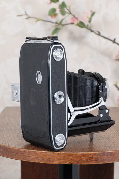 Near Mint! 1937 Zeiss-Ikon Ikonta 6x9, Freshly Serviced, CLA'd! - Zeiss-Ikon- Petrakla Classic Cameras