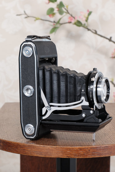 Near Mint! 1937 Zeiss-Ikon Ikonta 6x9, Freshly Serviced, CLA'd! - Zeiss-Ikon- Petrakla Classic Cameras