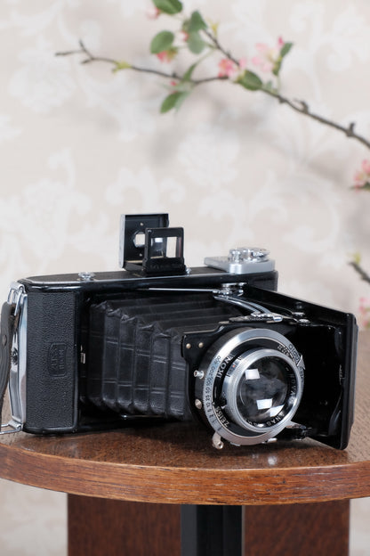 Near Mint! 1937 Zeiss-Ikon Ikonta 6x9, Freshly Serviced, CLA'd! - Zeiss-Ikon- Petrakla Classic Cameras