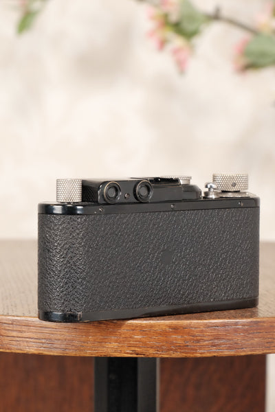 Excellent! 1932 BLACK LEITZ LEICA II, CLA'd, Freshly Serviced! - Leitz- Petrakla Classic Cameras