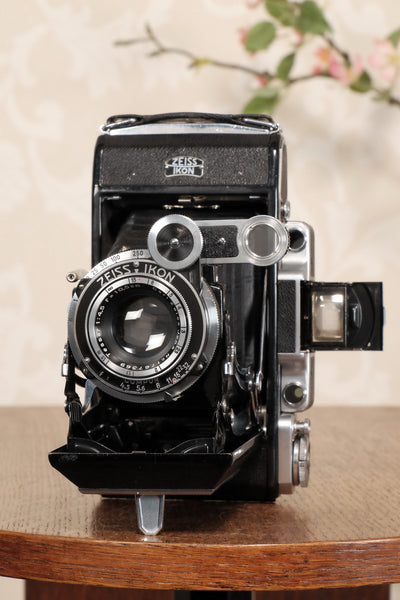 Superb 1937 Zeiss Ikon Super Ikonta 6x9, Tessar lens, CLA'd, Freshly Serviced! - Zeiss-Ikon- Petrakla Classic Cameras