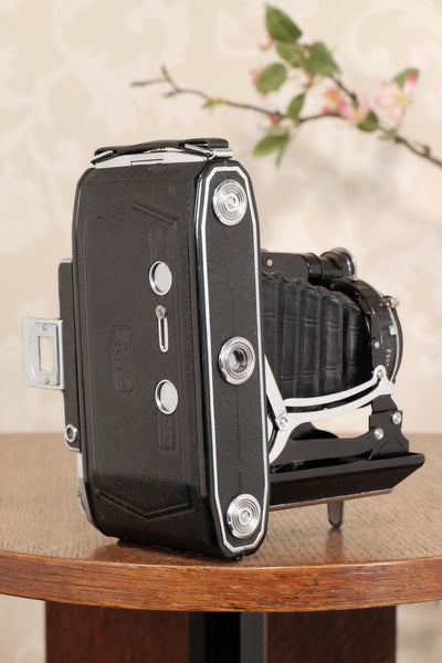 Superb 1937 Zeiss Ikon Super Ikonta 6x9, Tessar lens, CLA'd, Freshly Serviced! - Zeiss-Ikon- Petrakla Classic Cameras