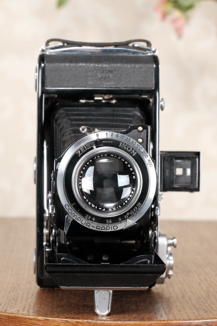 Superb! 1937 Zeiss-Ikon Ikonta 6x9 Folding Camera, Tessar lens, CLA'd, Freshly Serviced! - Zeiss-Ikon- Petrakla Classic Cameras