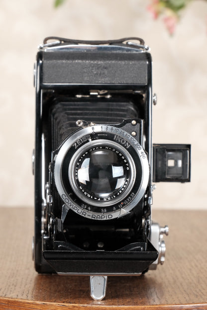 Superb! 1937 Zeiss-Ikon Ikonta 6x9 Folding Camera, Tessar lens, CLA'd, Freshly Serviced! - Zeiss-Ikon- Petrakla Classic Cameras