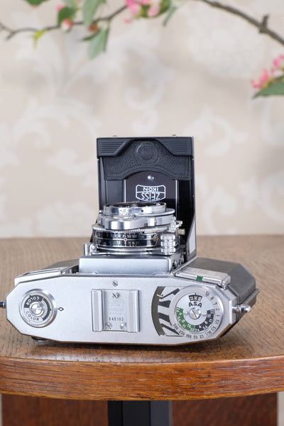 Superb! 1953 Zeiss Ikon Contessa 533/24 . CLA'd, Freshly serviced!