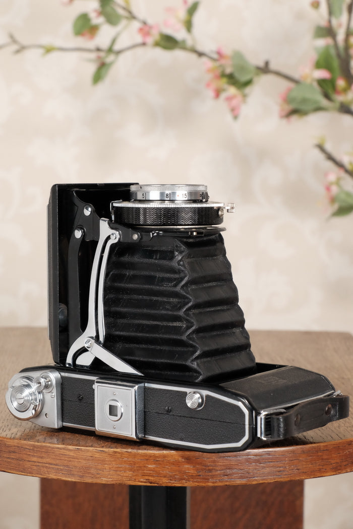 Superb! 1937 Zeiss-Ikon Ikonta 6x9 Folding Camera, Tessar lens, CLA'd, Freshly Serviced! - Zeiss-Ikon- Petrakla Classic Cameras
