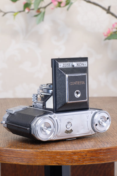 Superb! 1953 Zeiss Ikon Contessa 533/24 . CLA'd, Freshly serviced!