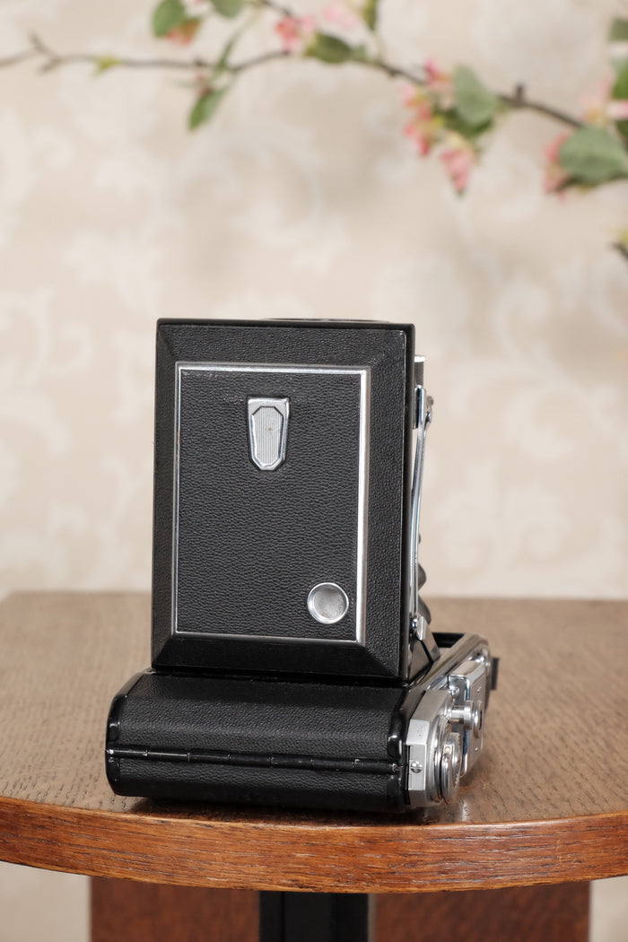 Superb! 1937 Zeiss-Ikon Ikonta 6x9 Folding Camera, Tessar lens, CLA'd, Freshly Serviced! - Zeiss-Ikon- Petrakla Classic Cameras