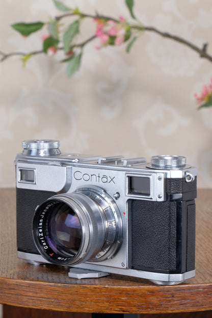 Near Mint! WWII 1939 Zeiss Ikon Contax II with “T” coated f1.5/50 Sonnar lens, CLA'd, Freshly Serviced!
