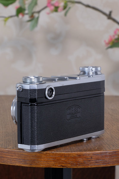 Near Mint! WWII 1939 Zeiss Ikon Contax II with “T” coated f1.5/50 Sonnar lens, CLA'd, Freshly Serviced!