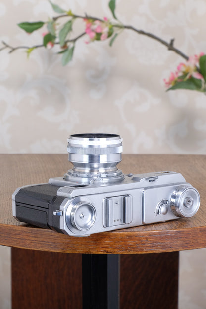 Near Mint! WWII 1939 Zeiss Ikon Contax II with “T” coated f1.5/50 Sonnar lens, CLA'd, Freshly Serviced!