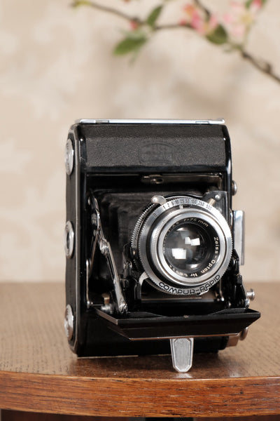 1947 Zeiss Ikon Ikonta, Freshly Serviced, CLA'd! - Zeiss-Ikon- Petrakla Classic Cameras