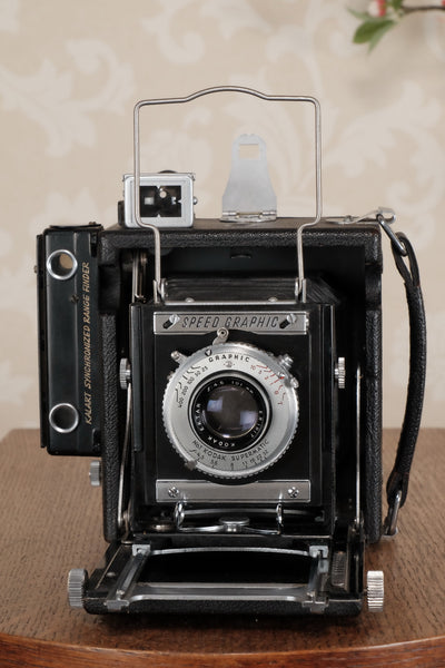 Superb 1945 GRAFLEX SPEED GRAPHIC, Coated Ektar lens, Roll-film back & Freshly Serviced! CLA'd! - Graflex- Petrakla Classic Cameras