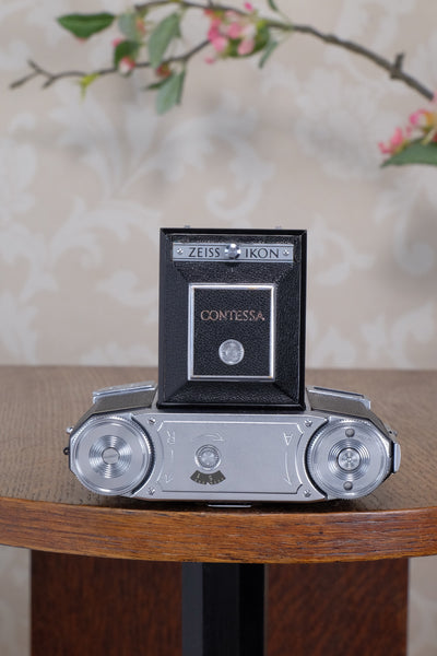 Near Mint! 1954 Zeiss Ikon Contessa 533/24. CLA'd, Freshly serviced!