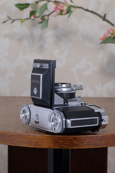 Near Mint! 1954 Zeiss Ikon Contessa 533/24. CLA'd, Freshly serviced!