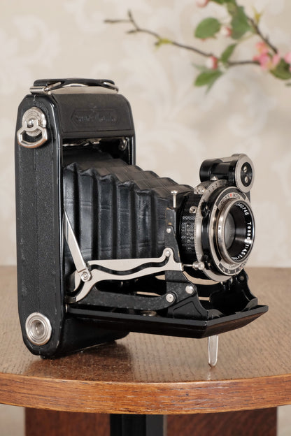 1933 Zeiss Ikon Super Ikonta C 6x9, Tessar lens, CLA'd, Freshly Serviced! - Zeiss-Ikon- Petrakla Classic Cameras