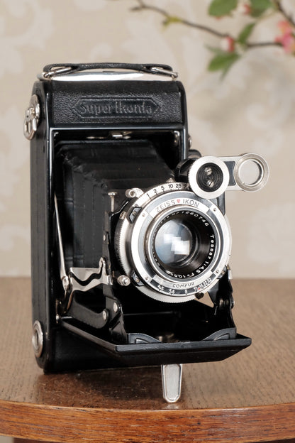 1933 Zeiss Ikon Super Ikonta C 6x9, Tessar lens, CLA'd, Freshly Serviced! - Zeiss-Ikon- Petrakla Classic Cameras