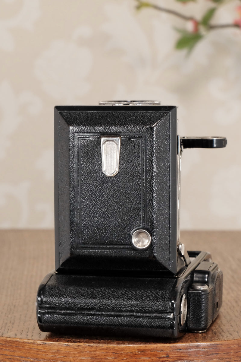 1933 Zeiss Ikon Super Ikonta C 6x9, Tessar lens, CLA'd, Freshly Serviced! - Zeiss-Ikon- Petrakla Classic Cameras