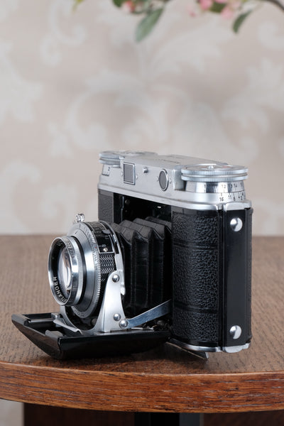 Superb 1953 Voigtlander Vito III, Rangefinder with 2.0 Ultron lens. CLA'd, Freshly Serviced!