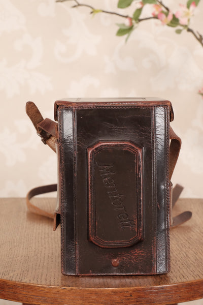 Original Mentor Mentorett leather camera case - Mentor- Petrakla Classic Cameras